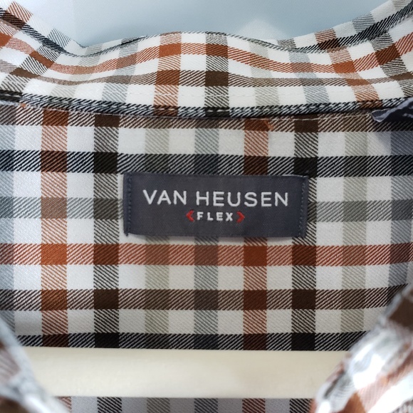 Van Heusen long Sleeve shirt - Picture 2 of 6